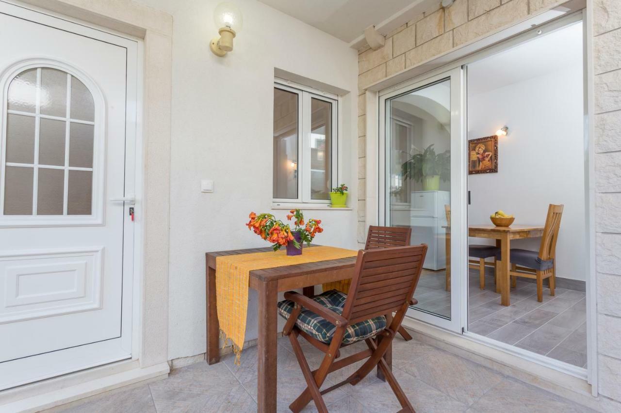 Apartments Gilve Χβαρ Εξωτερικό φωτογραφία